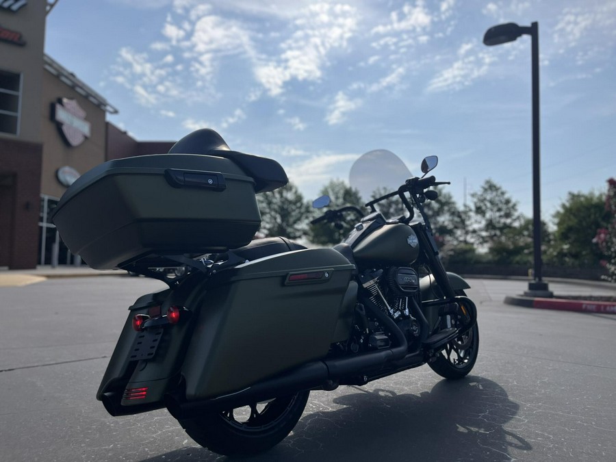 2022 Harley-Davidson® FLHRXS Road King® Special Mineral Green Denim 634625