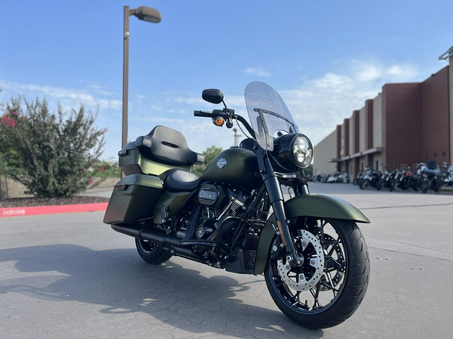 2022 Harley-Davidson® FLHRXS Road King® Special Mineral Green Denim 634625