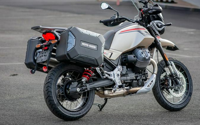2025 Moto Guzzi V85 TT Travel
