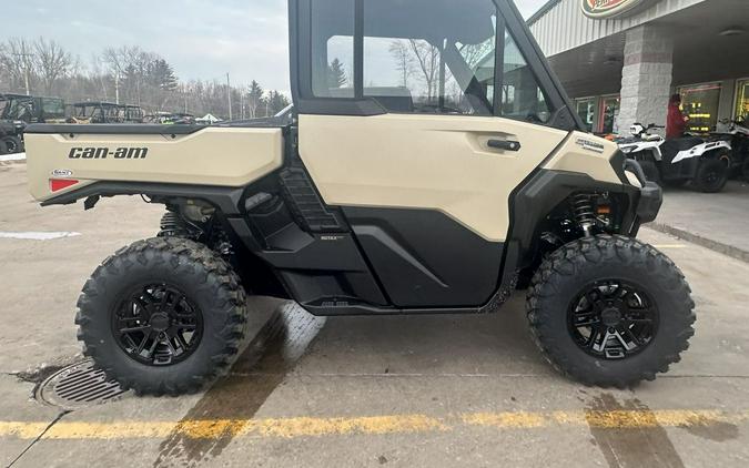 2026 Can-Am® Defender Limited HD11 Desert Tan & Carbon Black