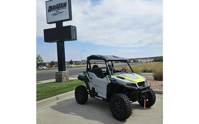 2024 Polaris Industries GENERAL® XP 1000 Sport