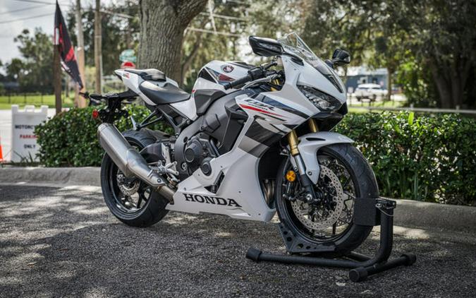 2025 Honda® CBR1000RR