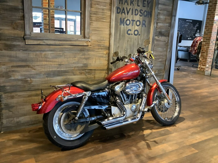 Harley-Davidson® Sportster® 883 Custom 2004 XL 883C Sierra Red