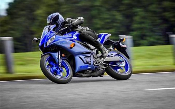 2023 Yamaha YZF-R3 ABS