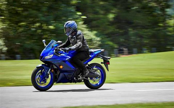 2023 Yamaha YZF-R3 ABS