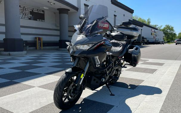 2021 Kawasaki Versys® 1000 SE LT+