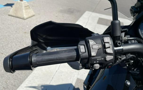 2021 Kawasaki Versys® 1000 SE LT+