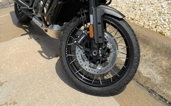 2026 Harley-Davidson Pan America 1250 Special Vivid Black Black Laced Wheels