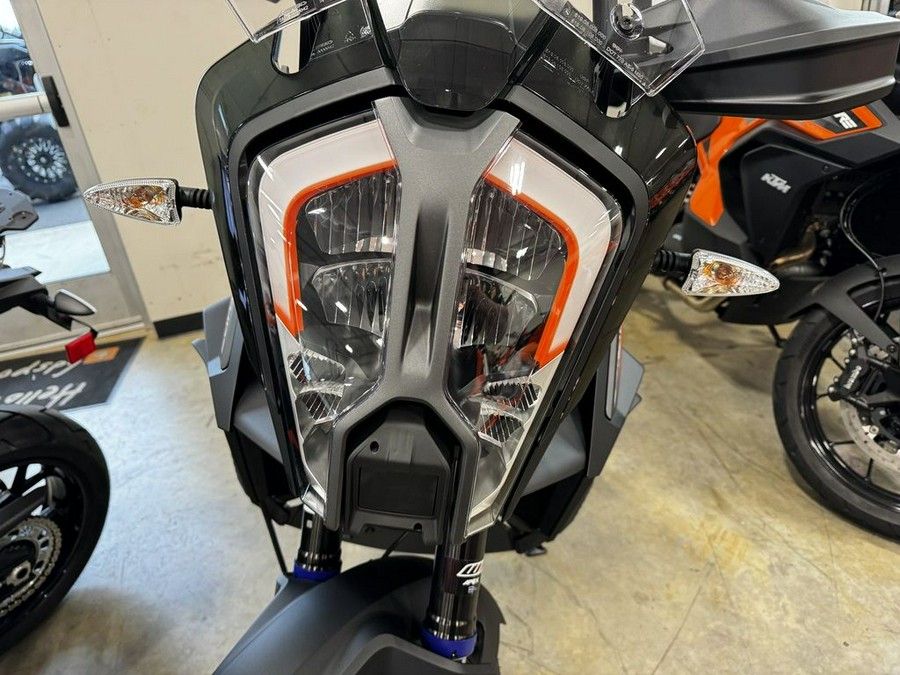 2023 KTM 1290 Super Adventure S