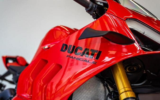 2024 Ducati Panigale V4 S Red