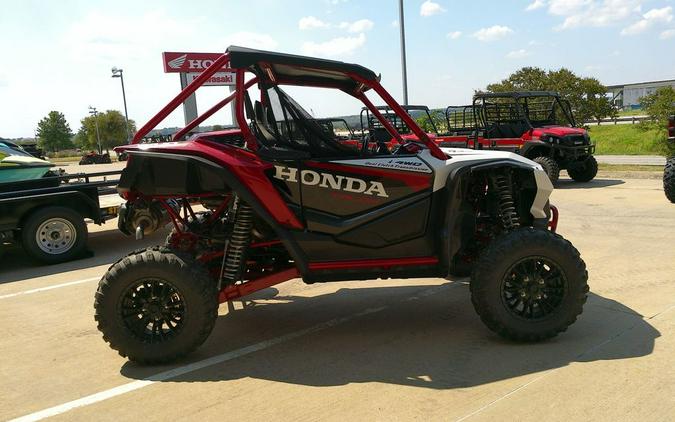 2025 Honda® Talon 1000R FOX Live Valve