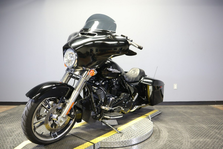 2017 Harley-Davidson Street Glide