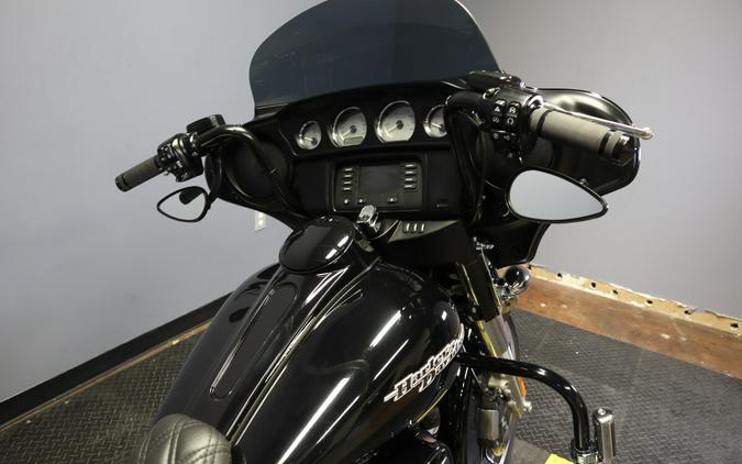 2017 Harley-Davidson Street Glide