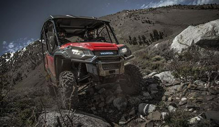 2018 Honda Pioneer 1000-5 Deluxe