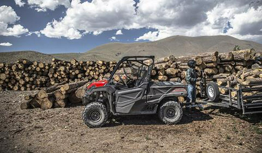 2018 Honda Pioneer 1000-5 Deluxe