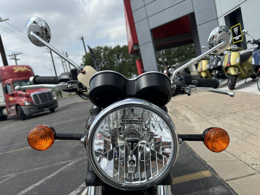 2025 Triumph Bonneville