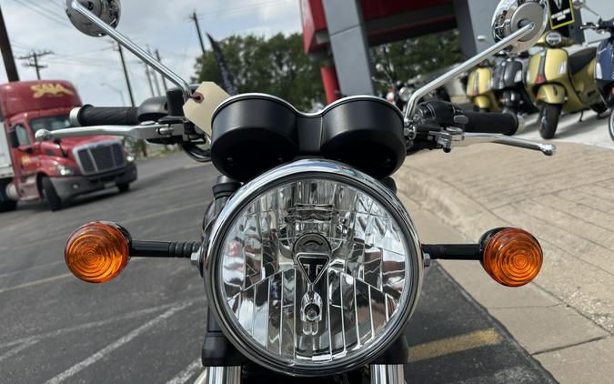 2025 Triumph Bonneville