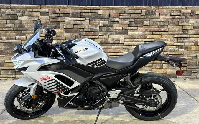 2026 Kawasaki Ninja® 650 ABS
