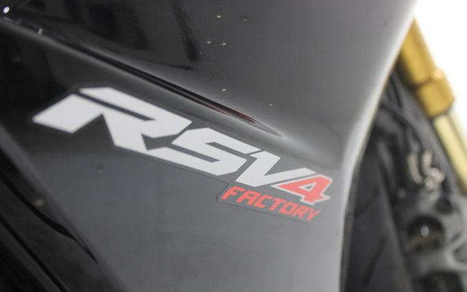 2021 Aprilia RSV4 RR