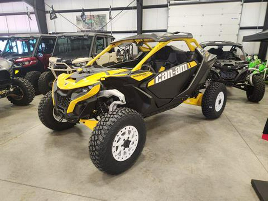 2024 Can-Am Maverick R X RS