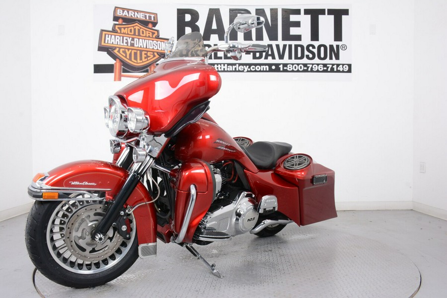 2013 Harley-Davidson FLHTCU Ultra Classic® Electra Glide®