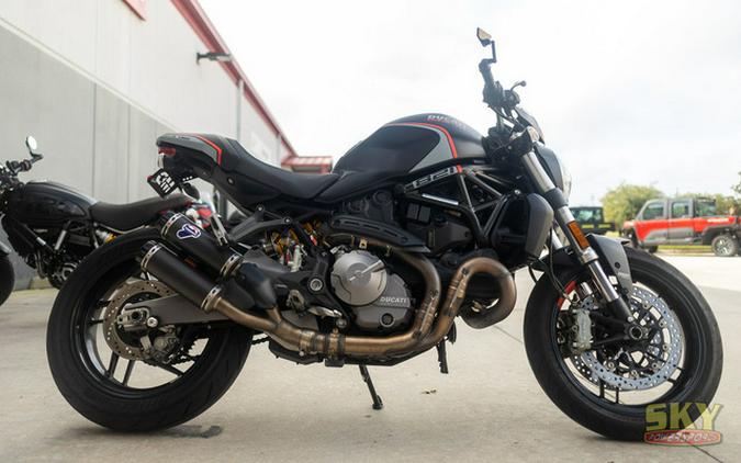 2020 Ducati Monster 821 Stealth Special Black