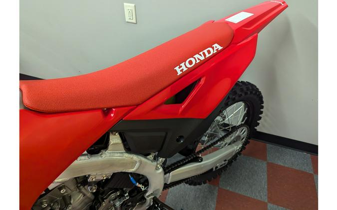 2026 CRF® 250R - Honda