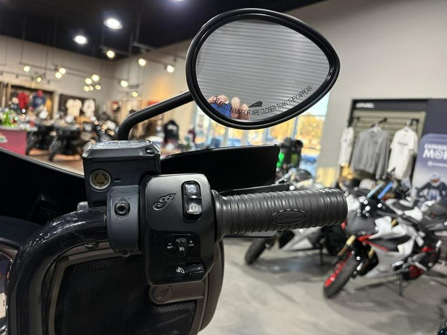 2019 Indian Motorcycle® Chieftain Dark Horse® Bronze Smoke