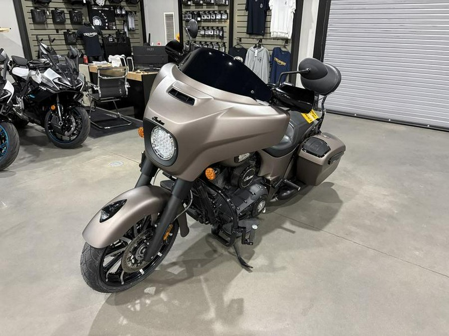 2019 Indian Motorcycle® Chieftain Dark Horse® Bronze Smoke