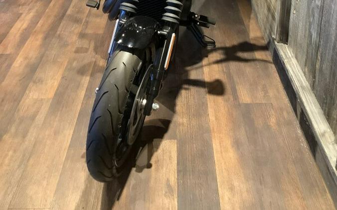 Harley-Davidson® Harley-Davidson Street® 500 2018 XG500 Vivid Black