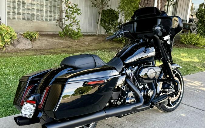 2026 FLHX Street Glide