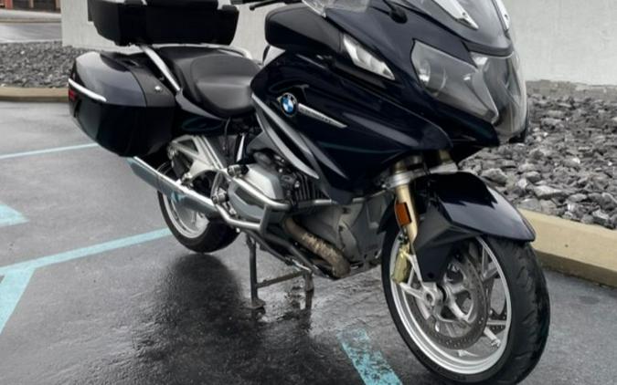 2018 BMW R 1200 RT Carbon Black Metallic Premium