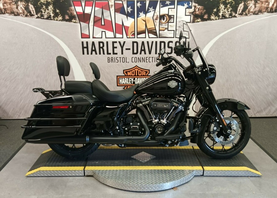 2023 FLHRXS Road King Special