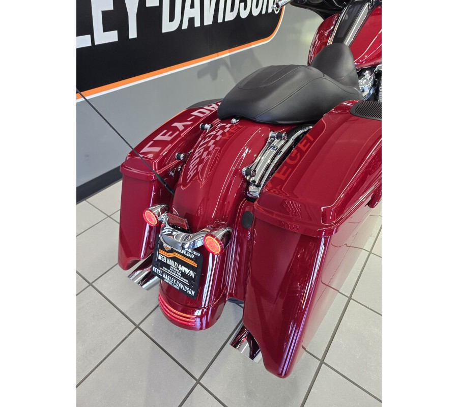 2021 Harley-Davidson Street Glide Special Billiard Red