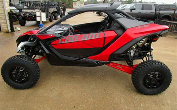 2024 Can-Am Maverick R X