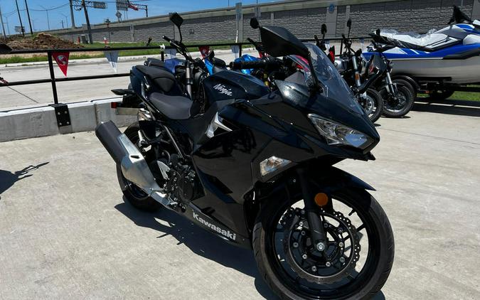 2019 Kawasaki Ninja® 400