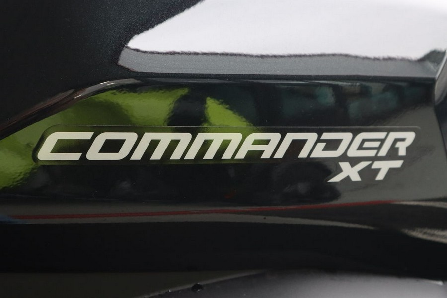 2024 Can-Am® Commander XT 700