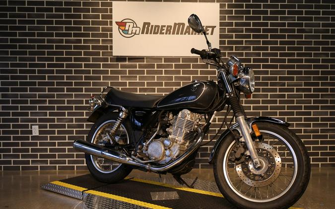 2015 Yamaha SR400