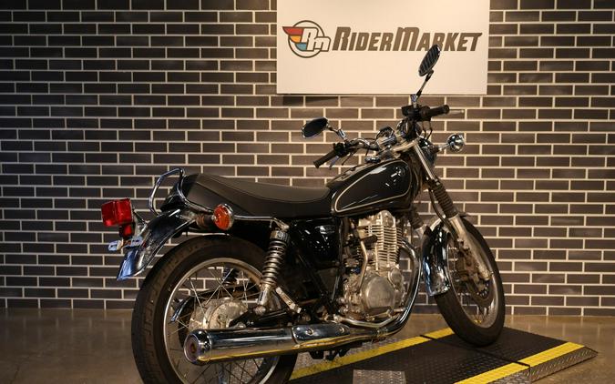2015 Yamaha SR400