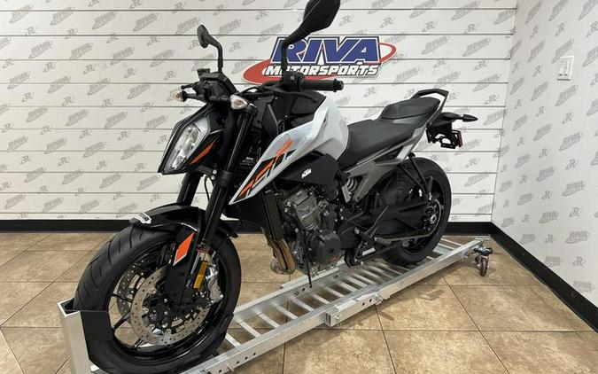 2024 KTM 790 Duke