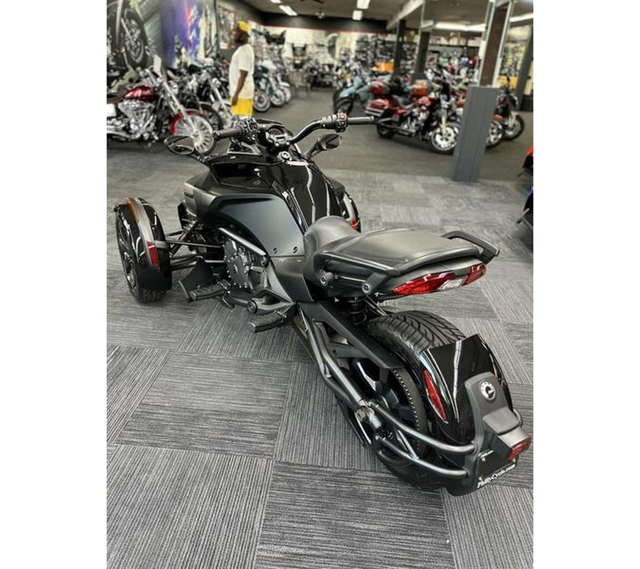 2016 Can-Am® Spyder® F3-S Special Series 6-Speed Semi-Automatic (SE6)