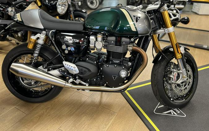 2023 Triumph Thruxton RS Competition Green / Silver Ice