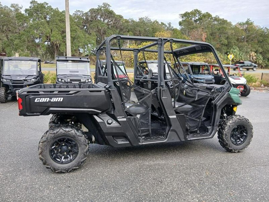 2025 Can-Am® Defender MAX HD7