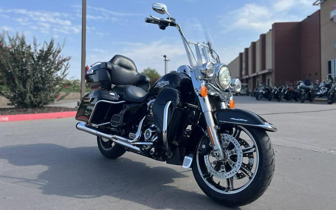 2020 Harley-Davidson® FLHR Road King® Vivid Black 648465