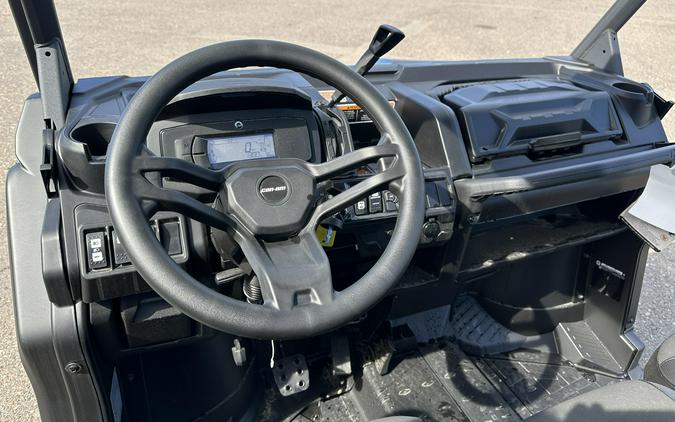 2024 Can-Am™ Defender XT HD9