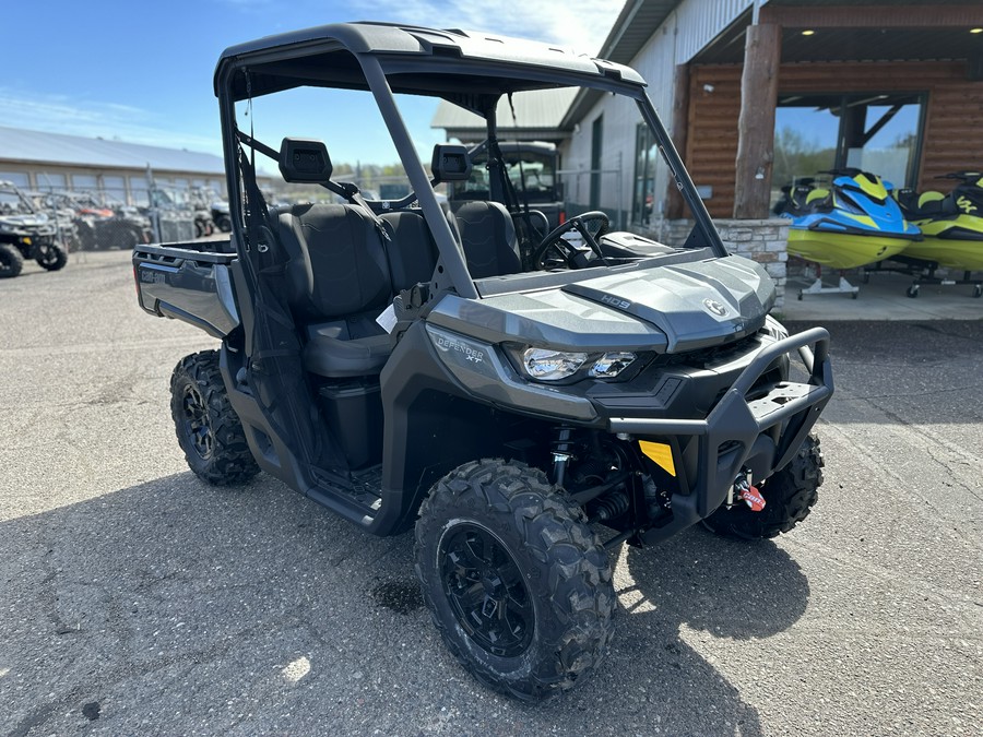 2024 Can-Am™ Defender XT HD9