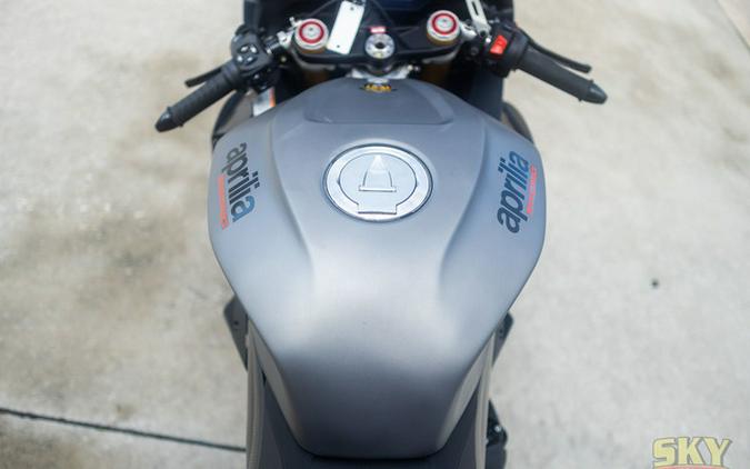 2022 Aprilia RSV4 1100