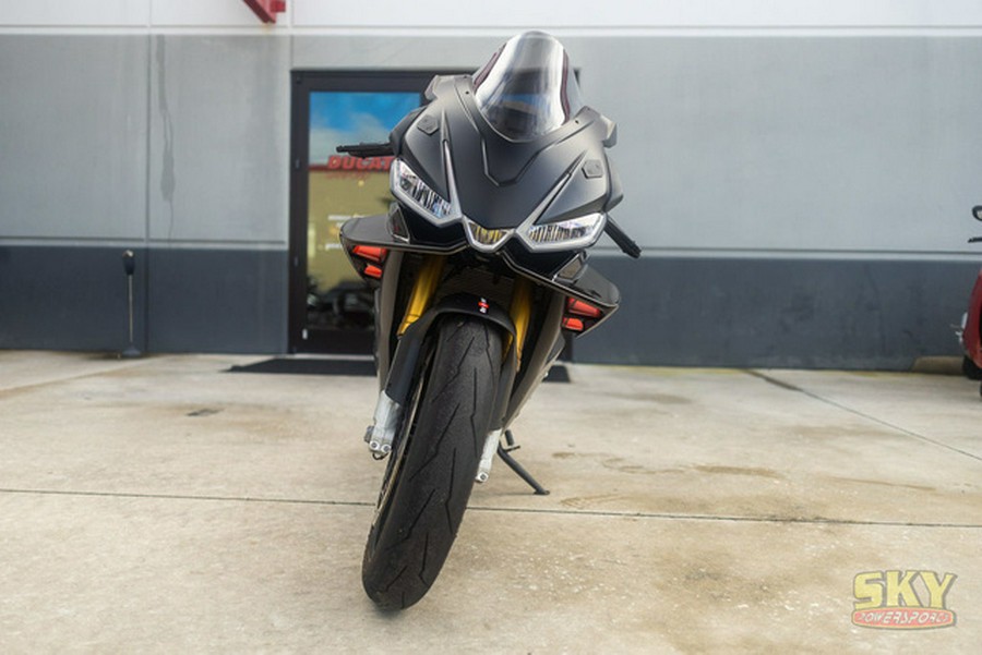 2022 Aprilia RSV4 1100