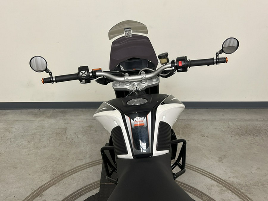 2017 KTM Duke 690