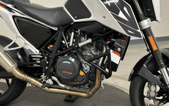 2017 KTM Duke 690